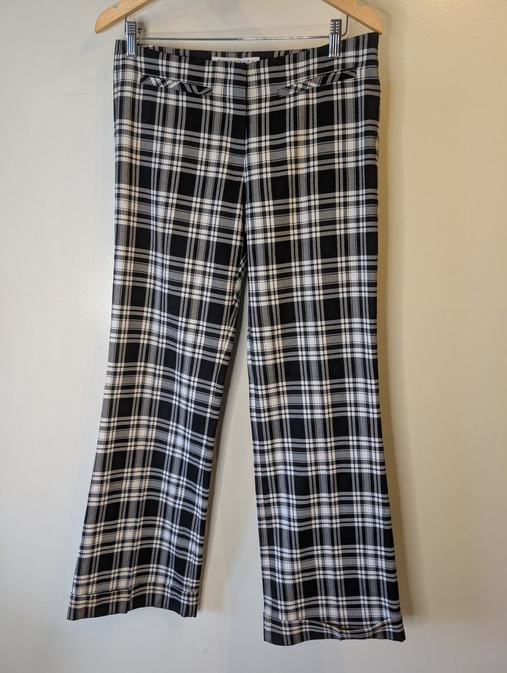 Trina Turk Black White Plaid Bootcut Trouser Size 6 Stretch Flare Career Pant